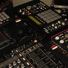 BACKYARD JOINTS @ Panke (Berlin) - LIVE: MT & ArcadeHead / Mixed Ape Morphingaz / DJ's: MT, BeatPete, Djeez & Top Cut